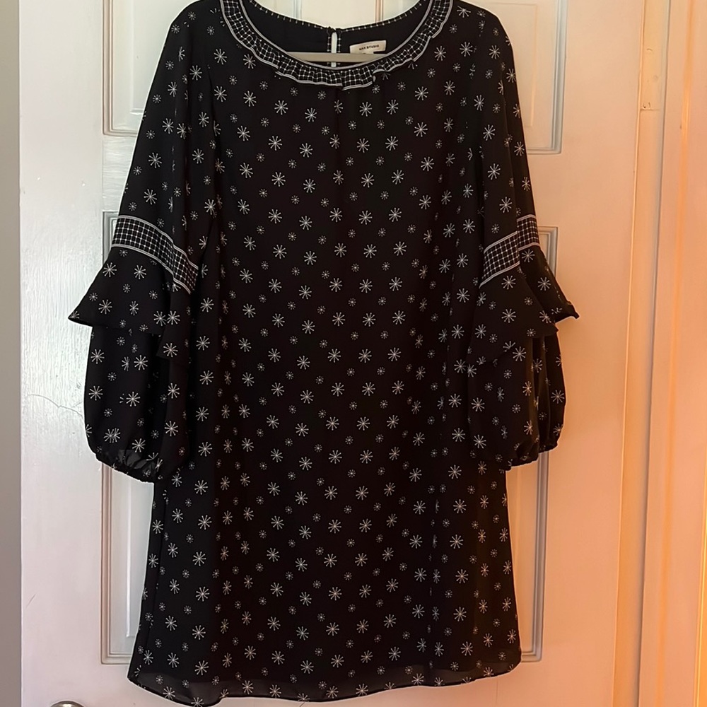 NWOT Max Studio Dress
